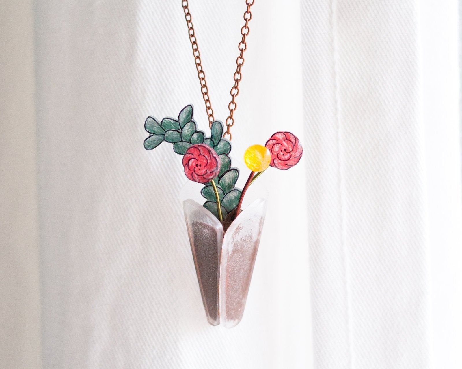 Flower Bouquet Vase Necklace